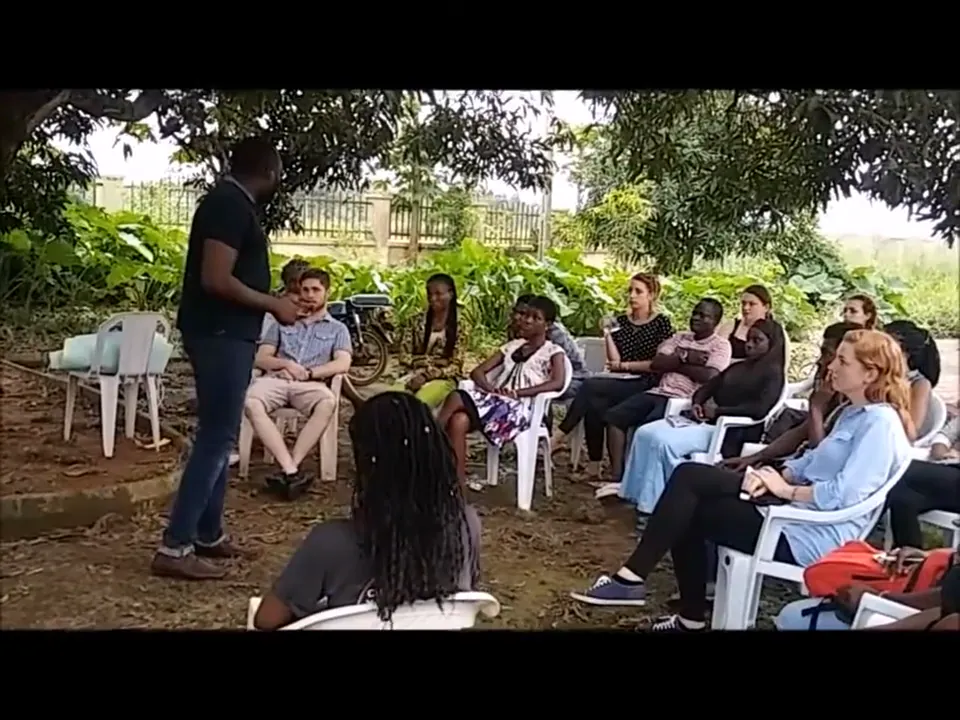Kingsley Udo facilitating a child protection session